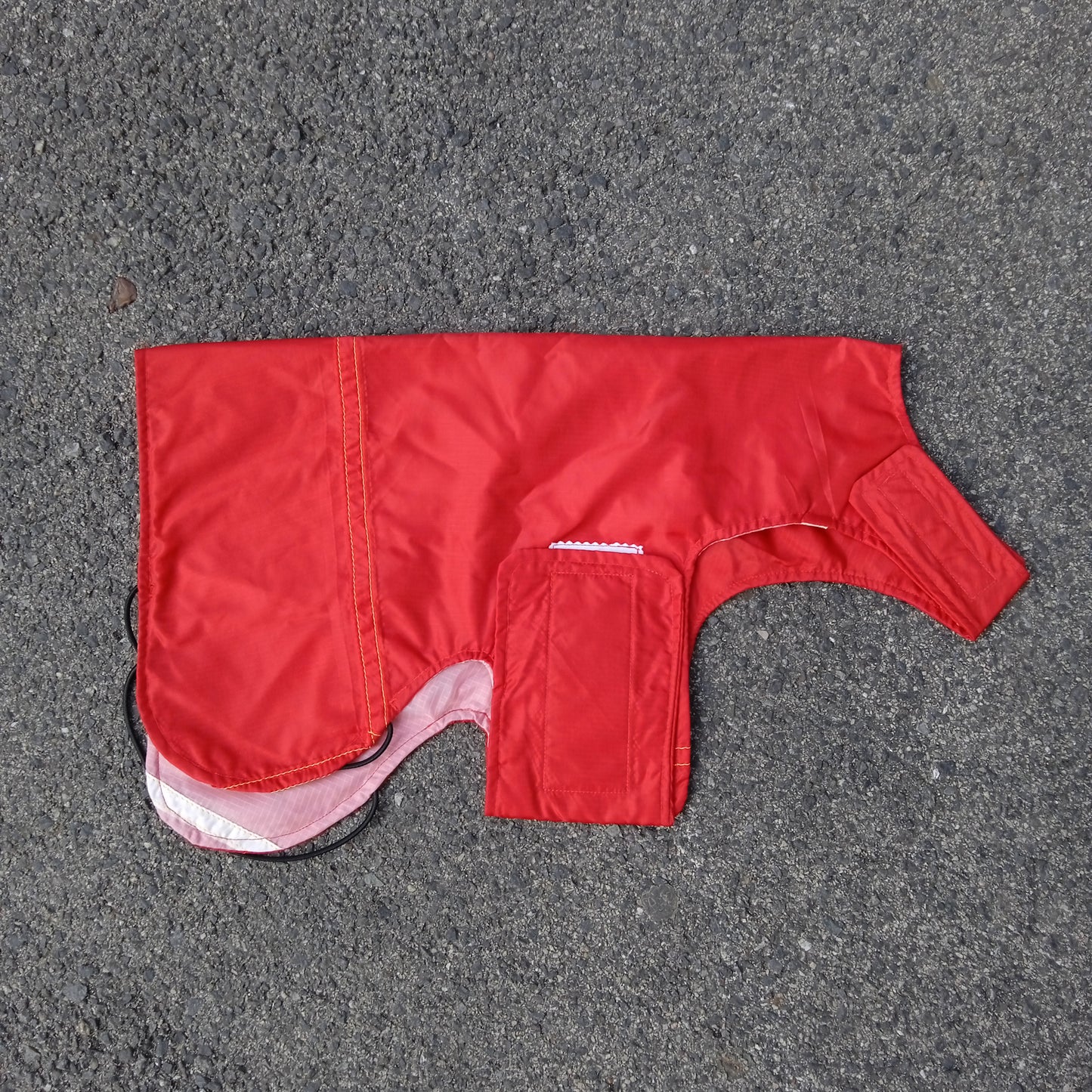 Upcycling Raincoat- SET "Red & White"